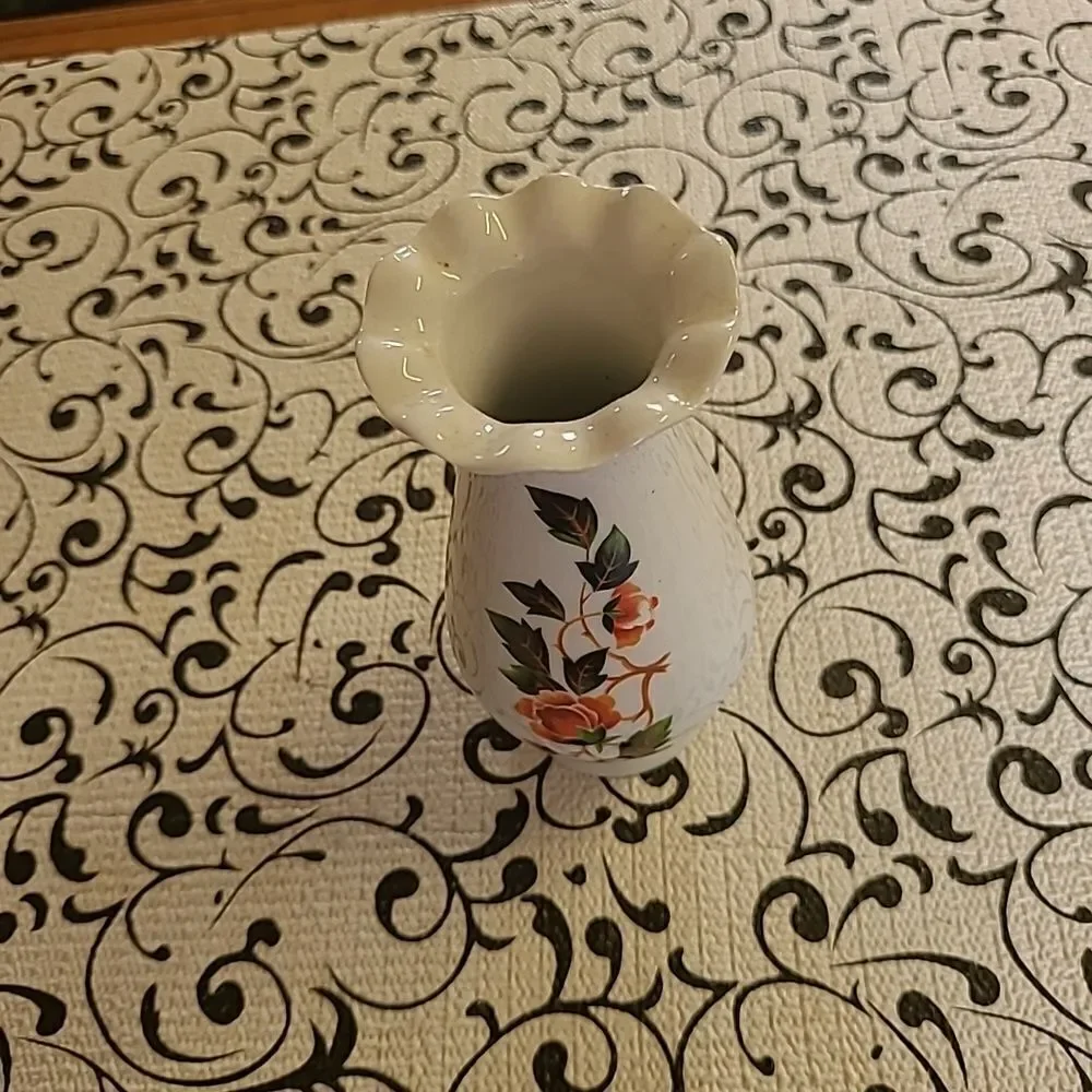 Pomeranian and Chihuahua  Vase